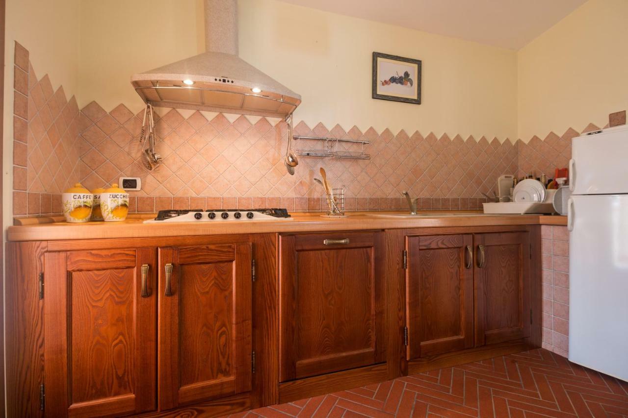 Villa Corrasi Oliena Luxury Exteriör bild